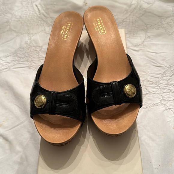 Coach sandal - Picture 1 of 5